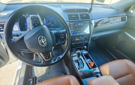 Toyota Camry, 2016 год, 2 390 000 рублей, 8 фотография