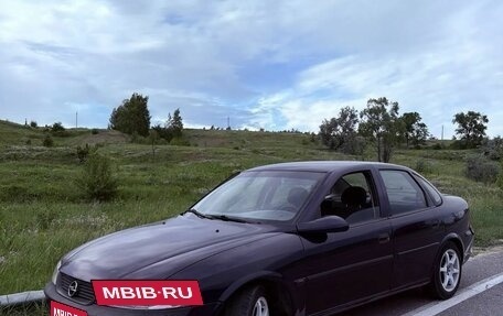 Opel Vectra B рестайлинг, 1996 год, 155 000 рублей, 7 фотография