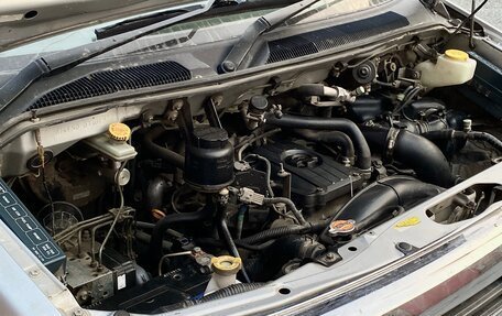 Nissan Elgrand I, 2001 год, 549 000 рублей, 11 фотография