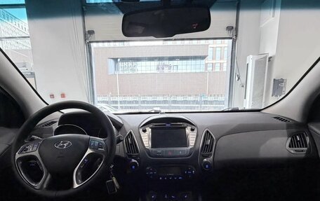 Hyundai ix35 I рестайлинг, 2014 год, 999 000 рублей, 11 фотография