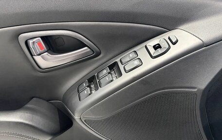 Hyundai ix35 I рестайлинг, 2014 год, 999 000 рублей, 18 фотография
