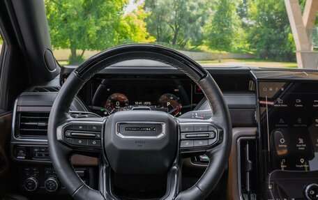 GMC Yukon IV, 2025 год, 15 950 000 рублей, 14 фотография