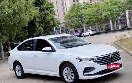 Volkswagen Lavida, 2023 год, 1 337 007 рублей, 3 фотография