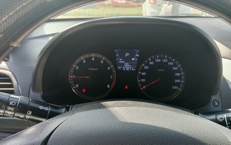 Hyundai Solaris II рестайлинг, 2013 год, 950 000 рублей, 2 фотография