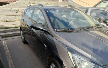 Hyundai Solaris II рестайлинг, 2013 год, 950 000 рублей, 6 фотография