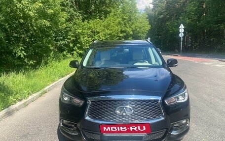 Infiniti QX60 I рестайлинг, 2017 год, 2 500 000 рублей, 2 фотография