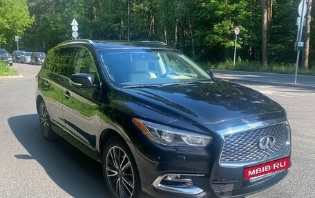 Infiniti QX60 I рестайлинг, 2017 год, 2 500 000 рублей, 3 фотография