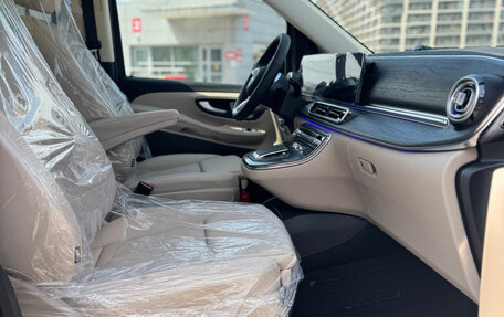 Mercedes-Benz V-Класс, 2026 год, 14 290 000 рублей, 12 фотография