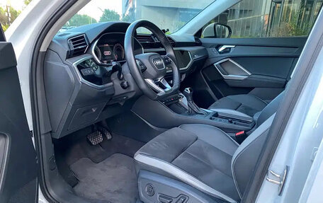 Audi Q3, 2023 год, 2 710 000 рублей, 10 фотография