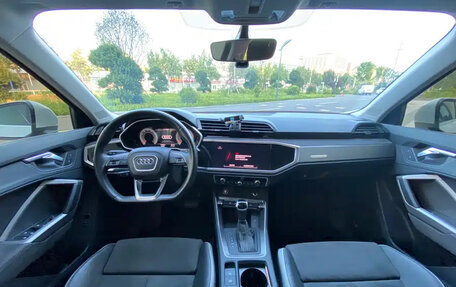 Audi Q3, 2023 год, 2 710 000 рублей, 14 фотография