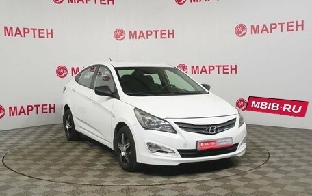 Hyundai Solaris II рестайлинг, 2016 год, 935 000 рублей, 3 фотография