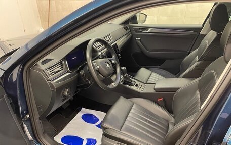 Skoda Superb III рестайлинг, 2023 год, 2 360 000 рублей, 9 фотография
