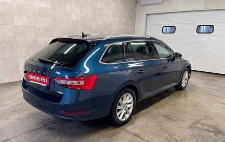 Skoda Superb III рестайлинг, 2023 год, 2 360 000 рублей, 4 фотография