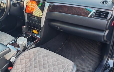 Toyota Camry, 2015 год, 2 250 000 рублей, 14 фотография