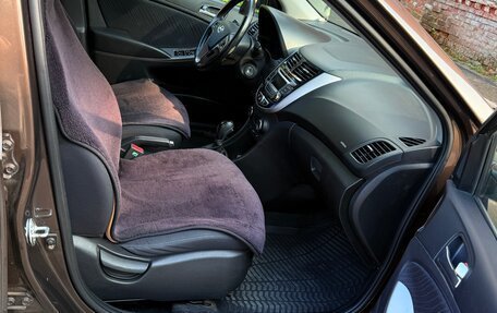 Hyundai Solaris II рестайлинг, 2014 год, 890 000 рублей, 10 фотография