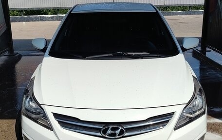 Hyundai Solaris II рестайлинг, 2016 год, 970 000 рублей, 2 фотография