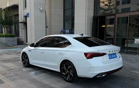 Skoda Octavia IV, 2023 год, 1 820 000 рублей, 5 фотография