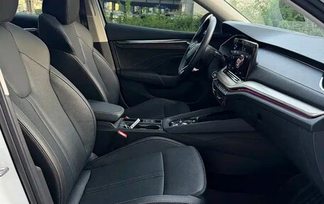 Skoda Octavia IV, 2023 год, 1 820 000 рублей, 13 фотография