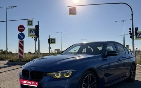BMW 3 серия, 2018 год, 2 900 000 рублей, 2 фотография