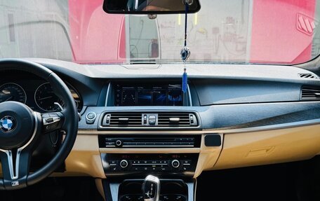 BMW 5 серия, 2011 год, 1 520 000 рублей, 12 фотография