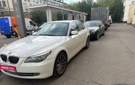BMW 5 серия, 2008 год, 1 390 000 рублей, 3 фотография