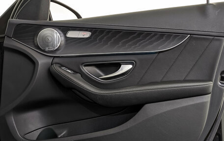 Mercedes-Benz S-Класс, 2016 год, 3 300 000 рублей, 25 фотография