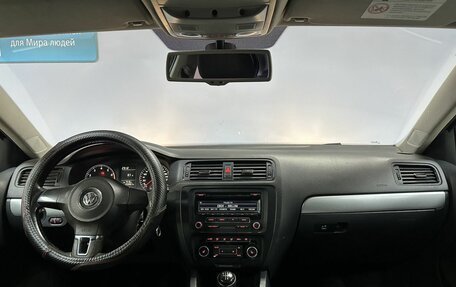 Volkswagen Jetta VI, 2012 год, 805 000 рублей, 10 фотография