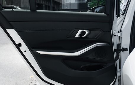 BMW 3 серия, 2024 год, 5 950 000 рублей, 29 фотография