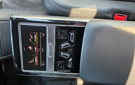 Audi A8, 2020 год, 5 800 000 рублей, 10 фотография