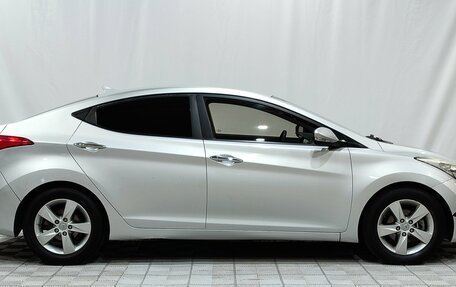 Hyundai Avante, 2013 год, 900 000 рублей, 3 фотография