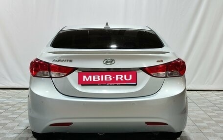 Hyundai Avante, 2013 год, 900 000 рублей, 5 фотография