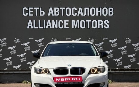 BMW 3 серия, 2011 год, 1 265 000 рублей, 2 фотография