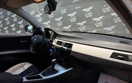 BMW 3 серия, 2011 год, 1 265 000 рублей, 22 фотография