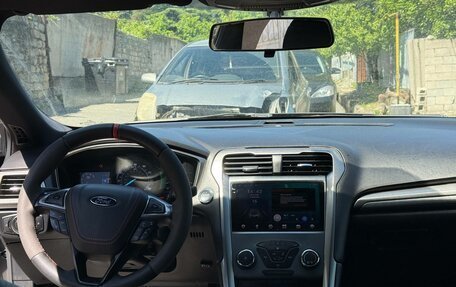 Ford Fusion (North America) II, 2016 год, 950 000 рублей, 5 фотография