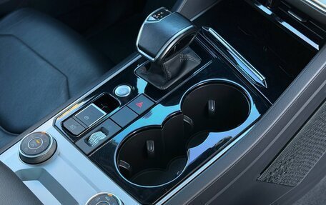 Volkswagen Touareg III, 2021 год, 6 150 000 рублей, 21 фотография