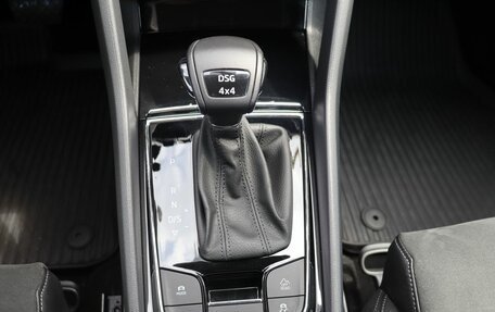 Skoda Karoq I, 2020 год, 2 689 000 рублей, 18 фотография