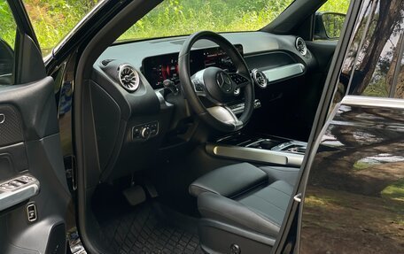 Mercedes-Benz GLB, 2024 год, 3 500 000 рублей, 10 фотография