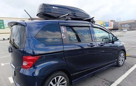 Honda Freed I, 2011 год, 990 000 рублей, 3 фотография