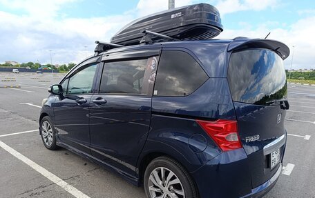 Honda Freed I, 2011 год, 990 000 рублей, 2 фотография