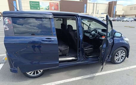 Honda Freed I, 2011 год, 990 000 рублей, 5 фотография