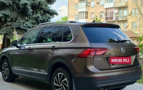 Volkswagen Tiguan II, 2018 год, 2 500 000 рублей, 6 фотография