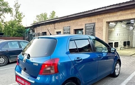 Toyota Yaris III рестайлинг, 2008 год, 360 000 рублей, 2 фотография