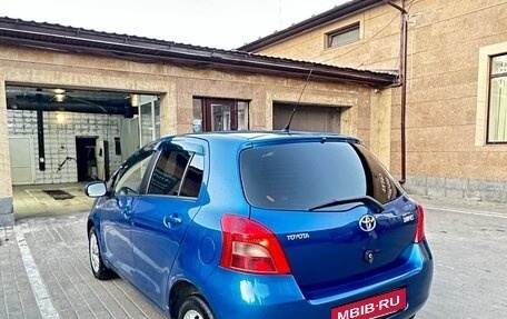 Toyota Yaris III рестайлинг, 2008 год, 360 000 рублей, 3 фотография