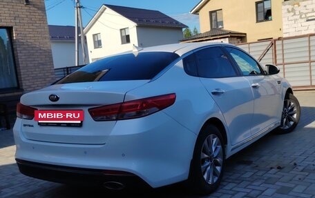 KIA Optima IV, 2017 год, 1 990 000 рублей, 11 фотография