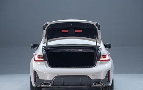 BMW 3 серия, 2023 год, 2 256 000 рублей, 16 фотография