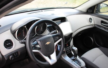 Chevrolet Cruze II, 2012 год, 695 000 рублей, 9 фотография