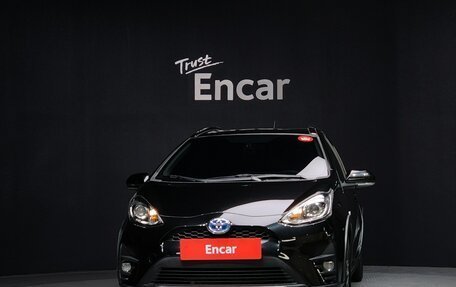 Toyota Prius c I, 2019 год, 1 250 002 рублей, 3 фотография