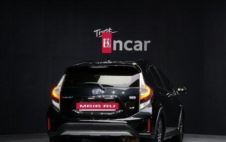 Toyota Prius c I, 2019 год, 1 250 002 рублей, 5 фотография