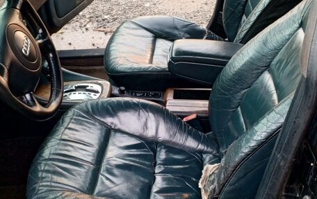 Audi A6, 1998 год, 250 000 рублей, 10 фотография