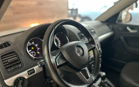 Skoda Yeti I рестайлинг, 2014 год, 1 090 000 рублей, 15 фотография